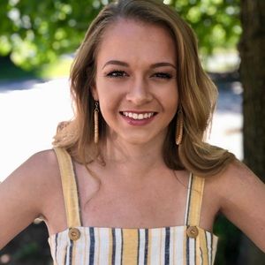 Meet your Posher, Sarah